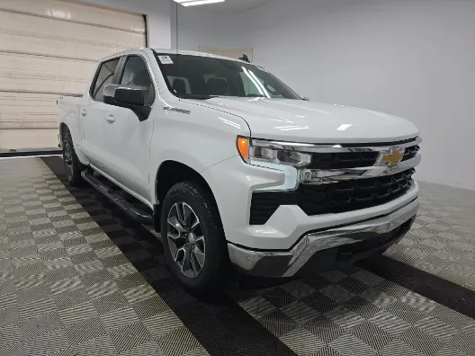 White 2023 Chevrolet Silverado 1500 LT for sale in Summerville, SC