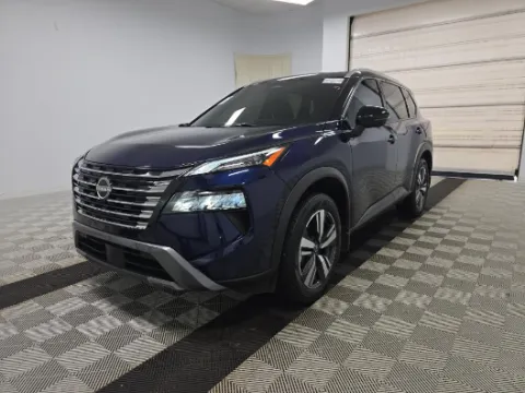 Photos of 2024 Nissan Rogue SL for sale in Summerville, SC at Automaxx of the Carolinas