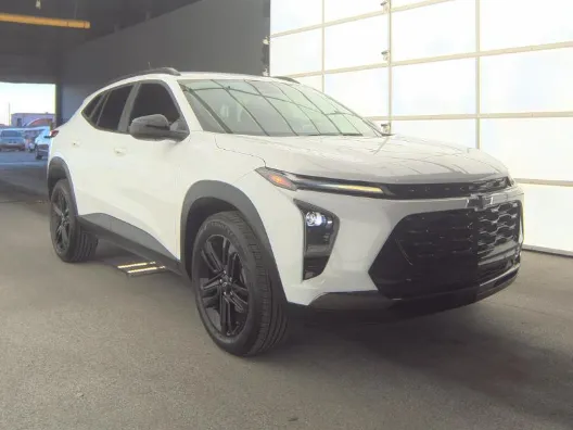 White 2024 Chevrolet Trax ACTIV for sale in Summerville, SC