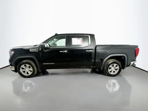 More photos of 2025 GMC Sierra 1500 SLT at Automaxx of the Carolinas, SC