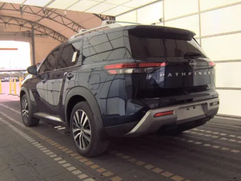 More photos of 2024 Nissan Pathfinder Platinum at Automaxx of the Carolinas, SC