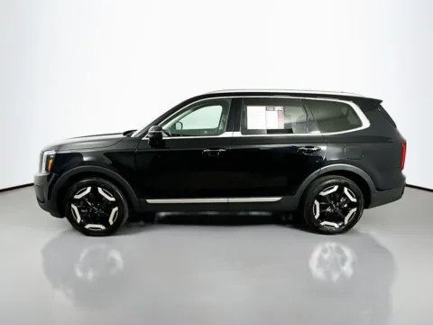 More photos of 2025 Kia Telluride S at Automaxx of the Carolinas, SC