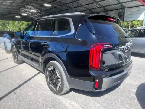 Another view of 2025 Kia Telluride S for sale in Summerville, SC at Automaxx of the Carolinas