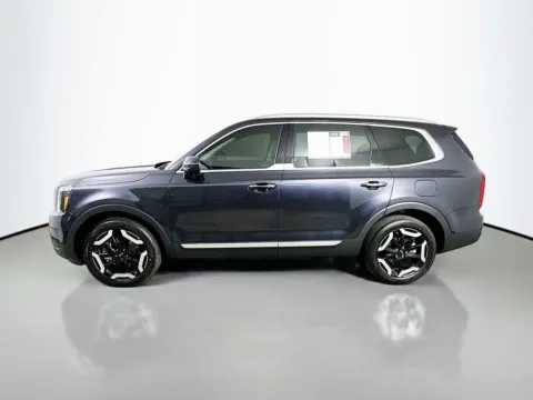 More photos of 2025 Kia Telluride S at Automaxx of the Carolinas, SC