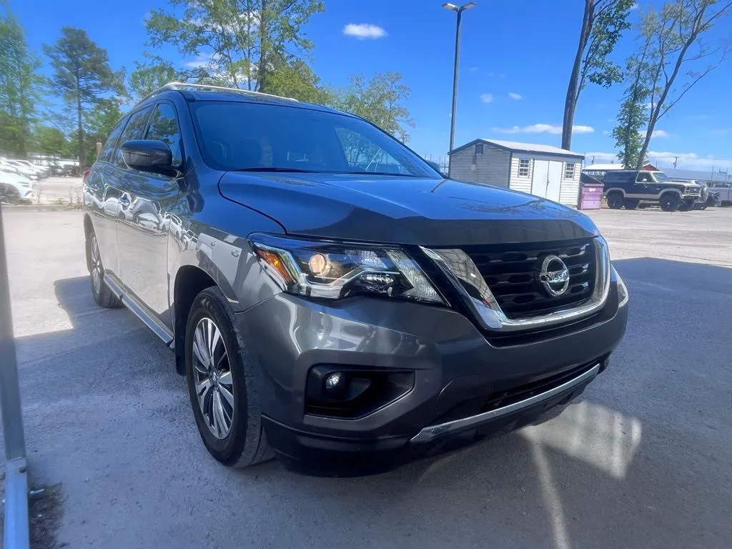 Gray 2020 Nissan Pathfinder SV for sale in Summerville, SC