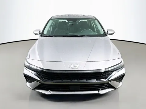 Photos of 2025 Hyundai Elantra SEL Convenience for sale in Summerville, SC at Automaxx of the Carolinas