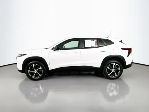 More photos of 2025 Chevrolet Trax 1RS at Automaxx of the Carolinas, SC