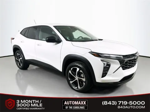 White 2025 Chevrolet Trax 1RS for sale in Summerville, SC