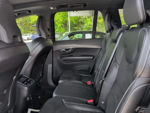 More photos of 2019 Volvo XC90 T6 R-Design at Automaxx of the Carolinas, SC