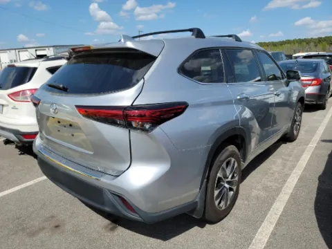 Another view of 2023 Toyota Highlander XLE for sale in Summerville, SC at Automaxx of the Carolinas