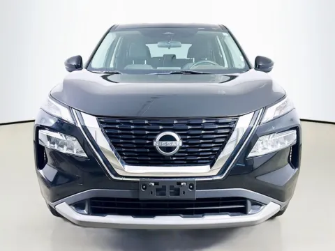 Photos of 2022 Nissan Rogue SV for sale in Summerville, SC at Automaxx of the Carolinas