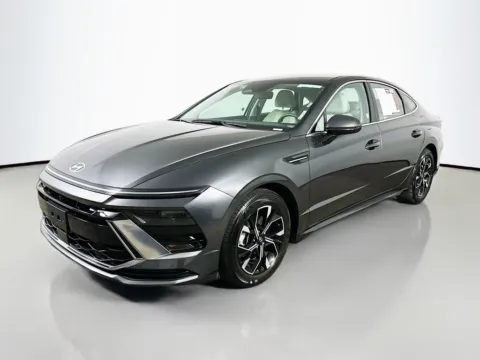 Another view of 2025 Hyundai Sonata SEL for sale in Summerville, SC at Automaxx of the Carolinas