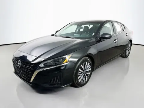 Another view of 2025 Nissan Altima 2.5 SV for sale in Summerville, SC at Automaxx of the Carolinas