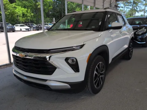 White 2025 Chevrolet TrailBlazer LT for sale in Summerville, SC