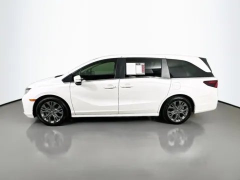 More photos of 2025 Honda Odyssey Touring at Automaxx of the Carolinas, SC