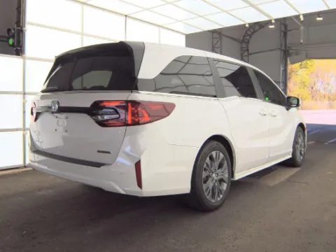 Another view of 2025 Honda Odyssey Touring for sale in Summerville, SC at Automaxx of the Carolinas