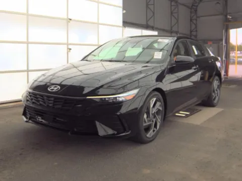 Photos of 2025 Hyundai Elantra SEL Convenience for sale in Summerville, SC at Automaxx of the Carolinas