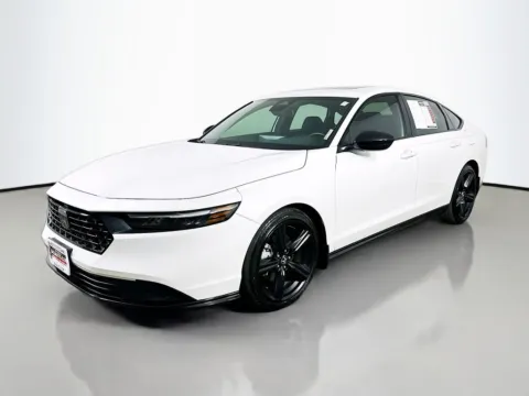 Another view of 2025 Honda Accord Hybrid Sport-L for sale in Summerville, SC at Automaxx of the Carolinas
