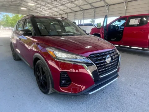 Red 2022 Nissan Kicks SR for sale in Summerville, SC