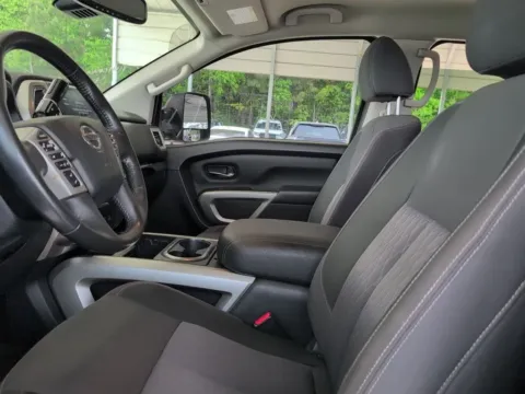 More photos of 2021 Nissan Titan SV at Automaxx of the Carolinas, SC