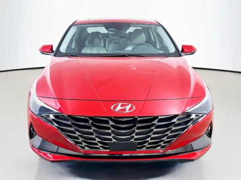 Photos of 2022 Hyundai Elantra Limited for sale in Summerville, SC at Automaxx of the Carolinas