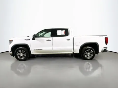 More photos of 2025 GMC Sierra 1500 SLT at Automaxx of the Carolinas, SC