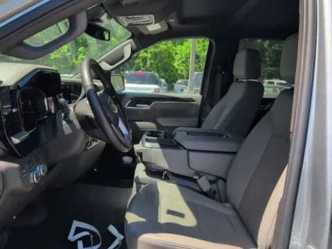 More photos of 2025 GMC Sierra 1500 SLT at Automaxx of the Carolinas, SC