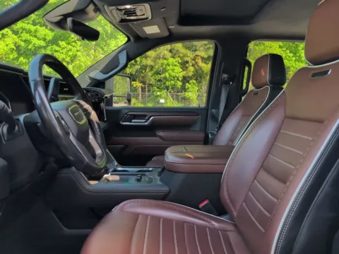 More photos of 2024 GMC Sierra 2500HD Denali Ultimate at Automaxx of the Carolinas, SC