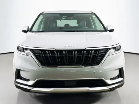 Photos of 2024 Kia Carnival EX for sale in Summerville, SC at Automaxx of the Carolinas