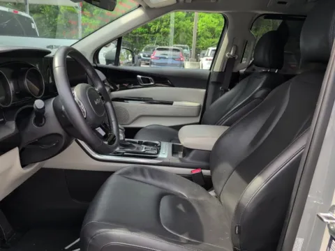 More photos of 2024 Kia Carnival EX at Automaxx of the Carolinas, SC