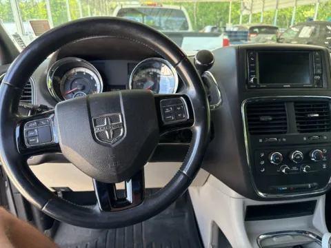 More photos of 2018 Dodge Grand Caravan SXT at Automaxx of the Carolinas, SC