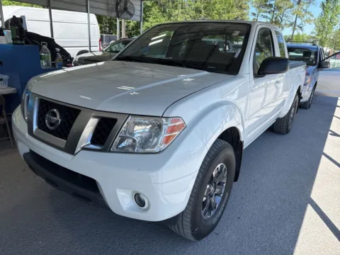 Photos of 2017 Nissan Frontier PRO-4X for sale in Summerville, SC at Automaxx of the Carolinas