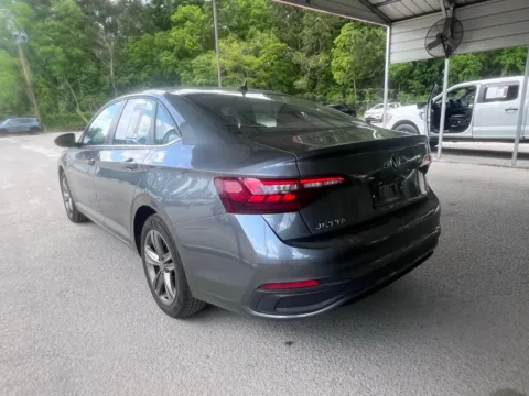 More photos of 2024 Volkswagen Jetta 1.5T SE at Automaxx of the Carolinas, SC