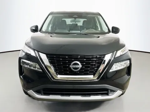 Photos of 2023 Nissan Rogue SV for sale in Summerville, SC at Automaxx of the Carolinas