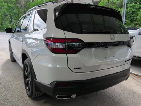More photos of 2025 Honda Pilot Black Edition at Automaxx of the Carolinas, SC