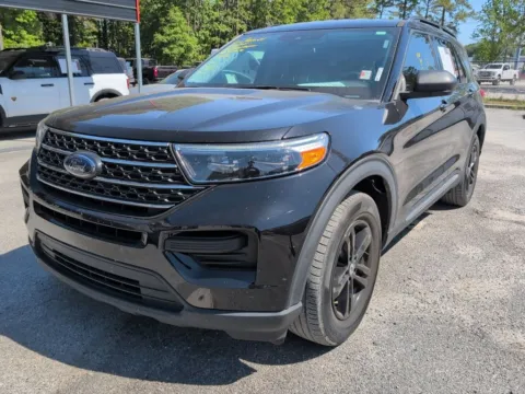 Black 2023 Ford Explorer XLT for sale in Summerville, SC