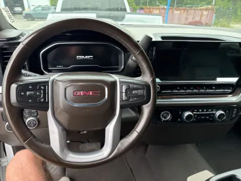More photos of 2024 GMC Sierra 1500 SLT at Automaxx of the Carolinas, SC