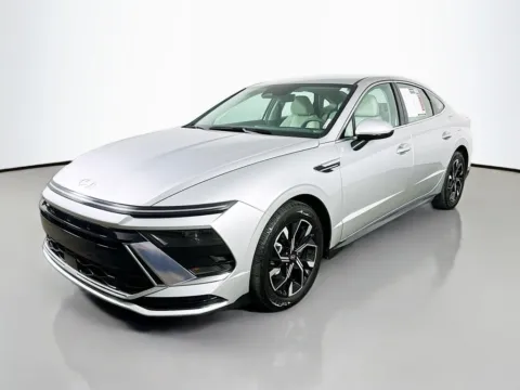 Another view of 2025 Hyundai Sonata SEL for sale in Summerville, SC at Automaxx of the Carolinas