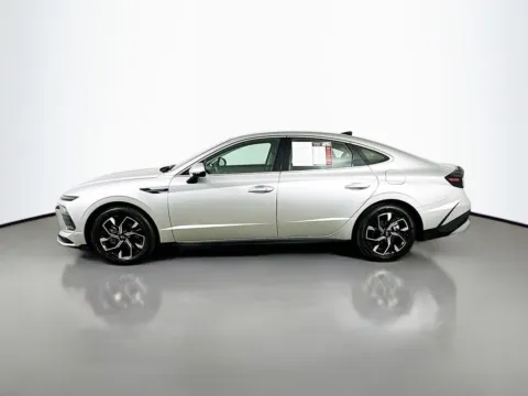 More photos of 2025 Hyundai Sonata SEL at Automaxx of the Carolinas, SC