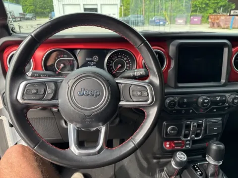 More photos of 2022 Jeep Gladiator Rubicon at Automaxx of the Carolinas, SC