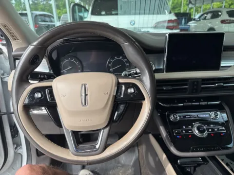 More photos of 2020 Lincoln Corsair Standard at Automaxx of the Carolinas, SC