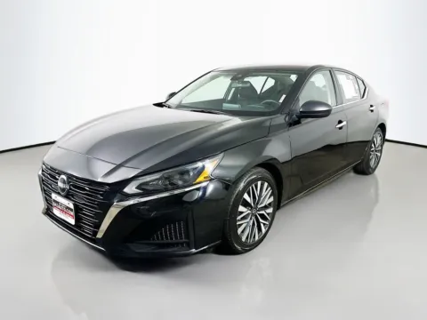 Another view of 2024 Nissan Altima 2.5 SV for sale in Summerville, SC at Automaxx of the Carolinas