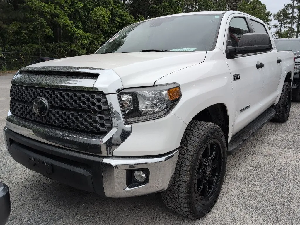 White 2021 Toyota Tundra SR5 for sale in Summerville, SC