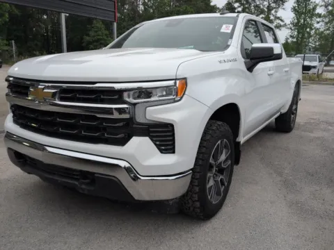 White 2023 Chevrolet Silverado 1500 LT for sale in Summerville, SC