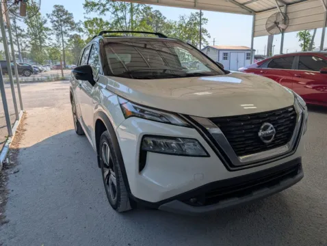 White 2021 Nissan Rogue SL for sale in Summerville, SC