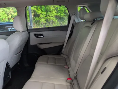 More photos of 2021 Nissan Rogue SL at Automaxx of the Carolinas, SC