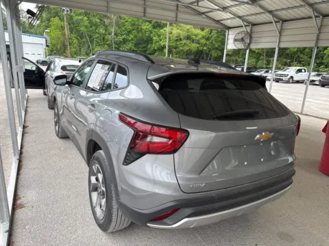 More photos of 2025 Chevrolet Trax LT at Automaxx of the Carolinas, SC