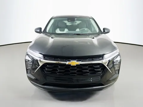 Photos of 2025 Chevrolet Trax LS for sale in Summerville, SC at Automaxx of the Carolinas