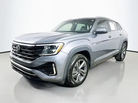 Another view of 2024 Volkswagen Atlas Cross Sport 2.0T SEL R-Line for sale in Summerville, SC at Automaxx of the Carolinas
