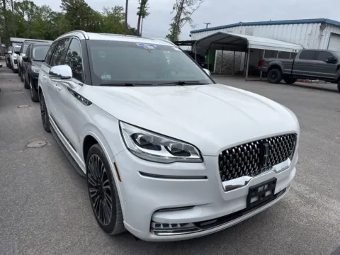 Photos of 2021 Lincoln Aviator Black Label for sale in Summerville, SC at Automaxx of the Carolinas
